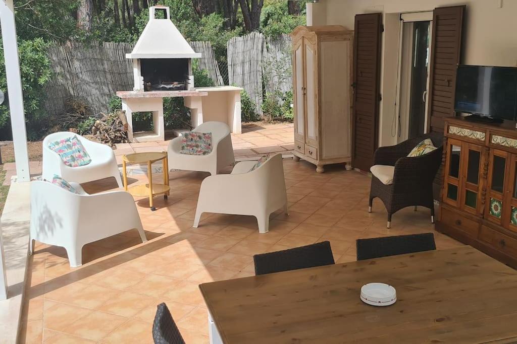 Jungle House - Pineta Is Morus Villa Santa Margherita di Pula Exterior photo